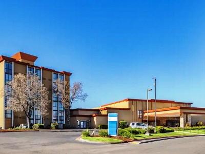 Hotel Wyndham 3*