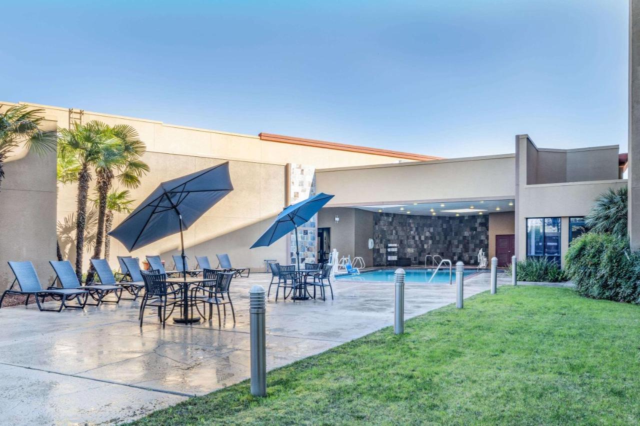 Wyndham Hotel Sacramento