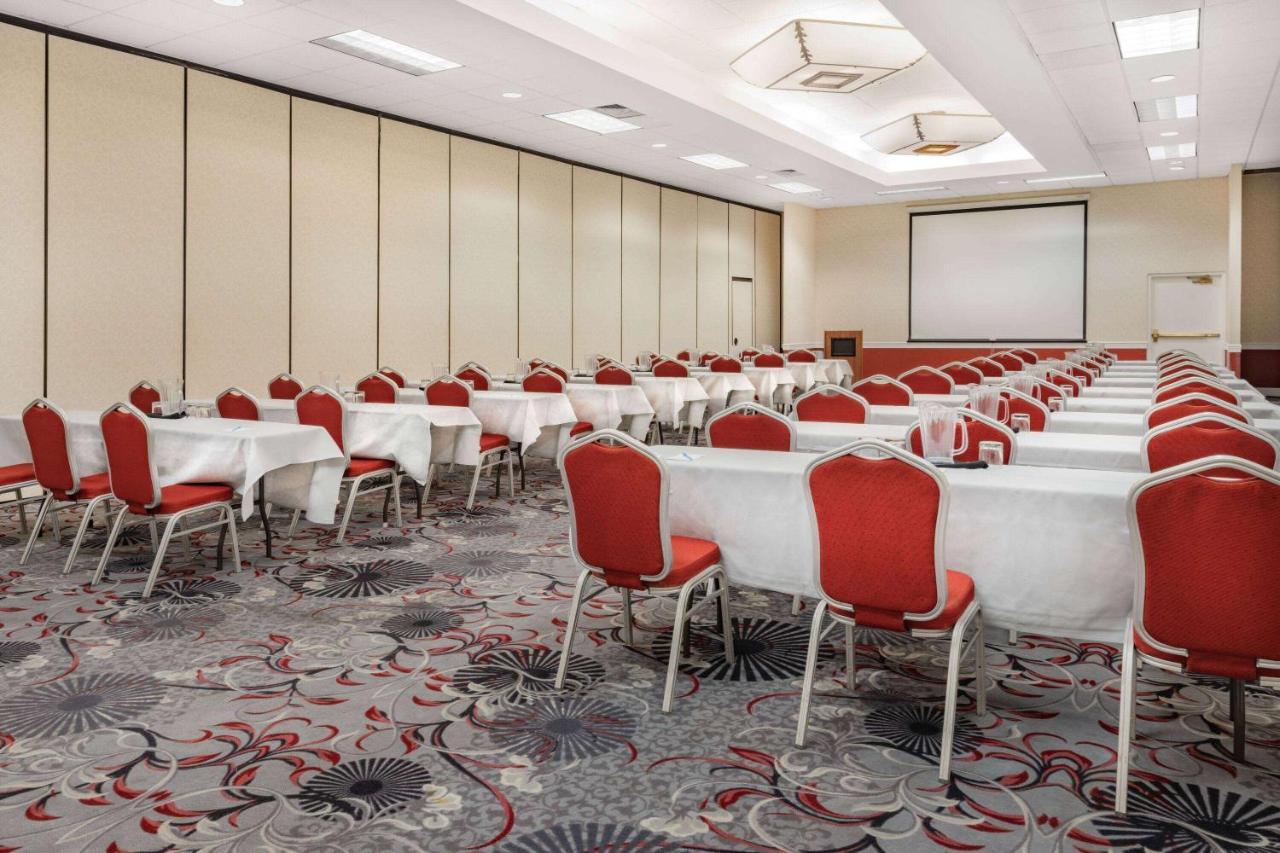 Hotel Wyndham Sacramento
